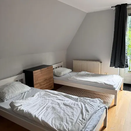 Апартаменты Fuer Monteure, Handwerker & Teams - Ems *